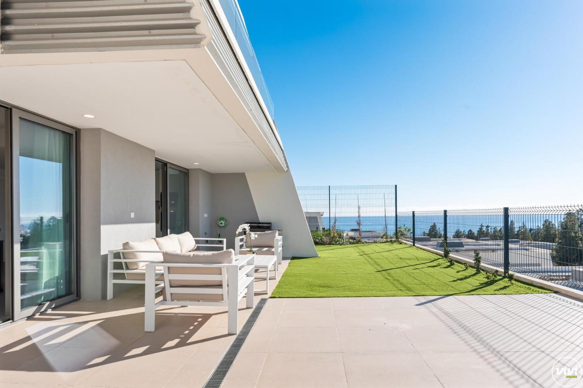 Vivi Homes - Elies House Pool, Gym, Spa & Sea View El Faro المظهر الخارجي الصورة